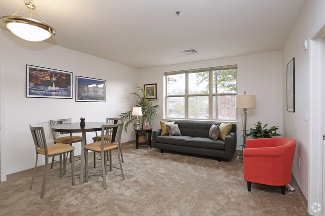 Bloomfield - Living Room