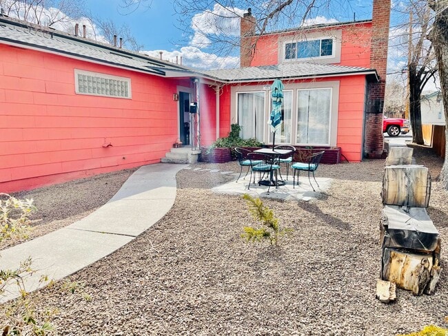 Photo - 625 Plumas St
