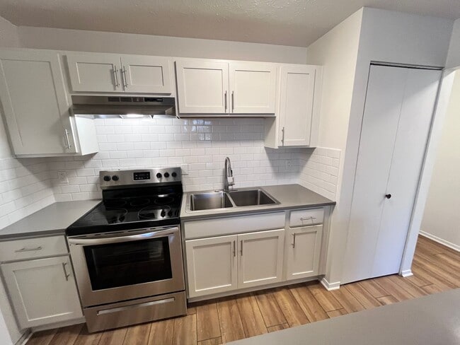 Acres Crossing Apartments