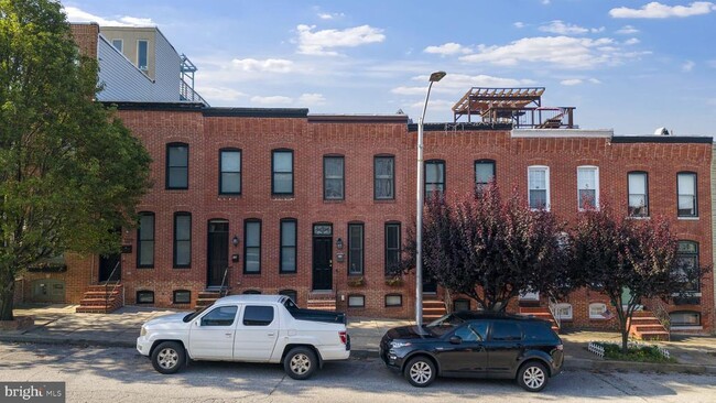 Building Photo - 3215 Fleet St Rental