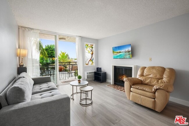 Photo - 1885 Veteran Ave Condo Unit 207