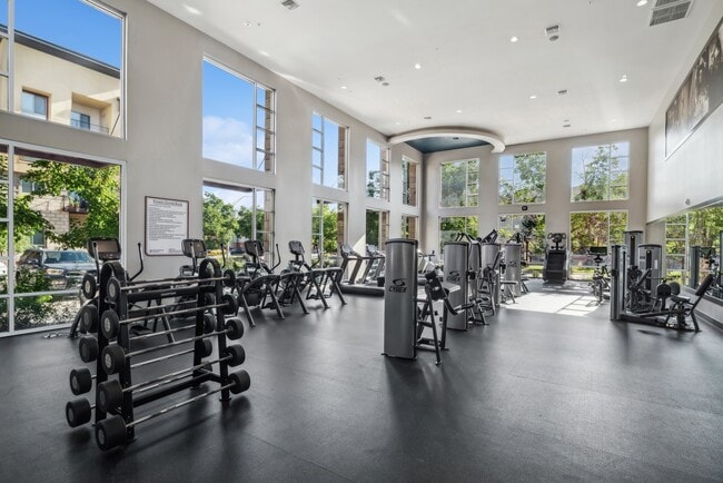 CherryCreek_amenity_fitness_2001