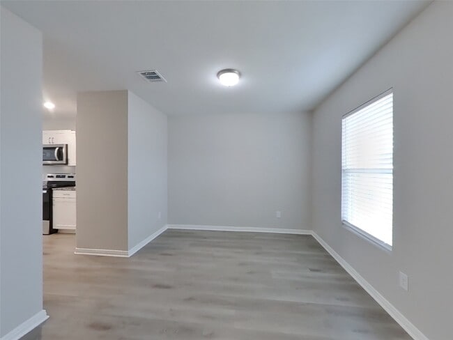 Photo - 10122 Cerritos dr