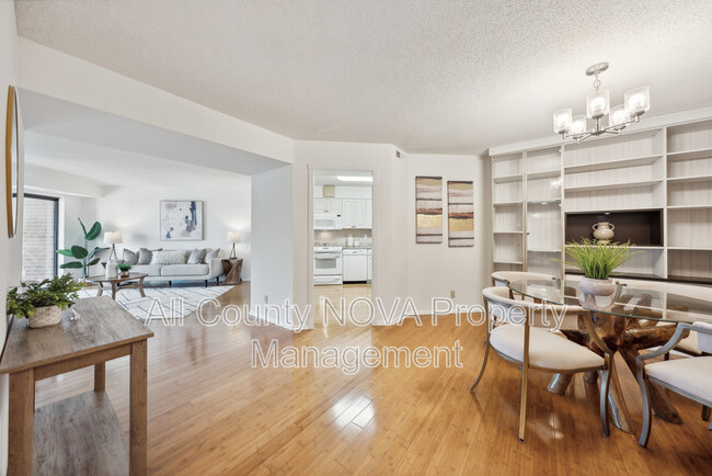 Photo - 1600 N Oak St Condo Unit 525