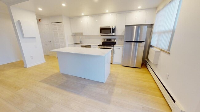 Photo - 265 Reynolds