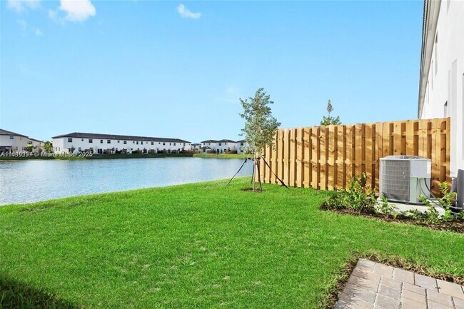 Photo - 12900 NW 22nd Pl