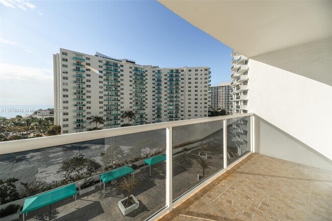 Photo - 3725 S Ocean Dr Unit 706