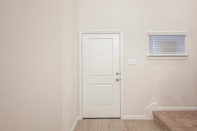 Photo - 8014 Fijian Cypress Dr