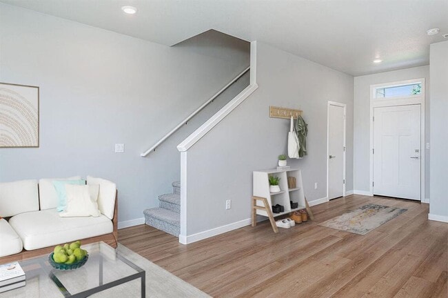 Photo - Ridgeline View