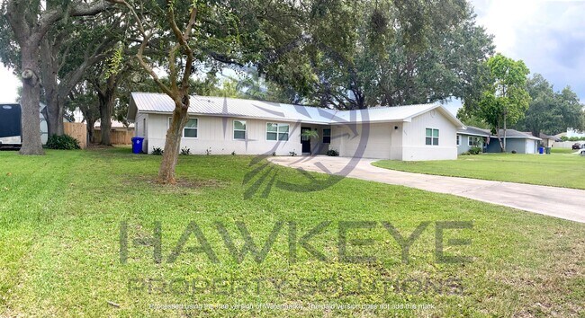 Photo - 2033 Dunbarton Way