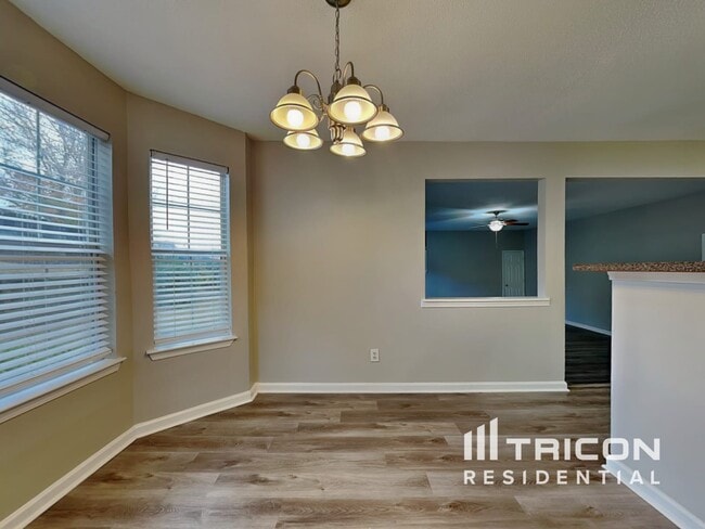 Photo - 718 Fletcher Dr