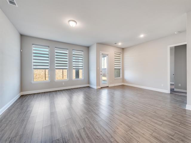 Photo - 1922 Renwick Dr