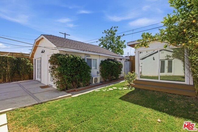 Building Photo - 6415 Madden Ave