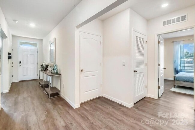 Photo - 111 Switchgrass Lp