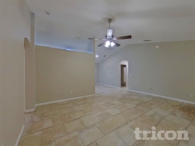 Photo - 744 Tranquility St