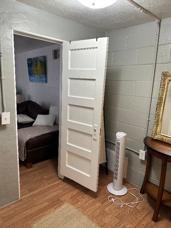 Photo - 516 Hawthorne St Unidad 1