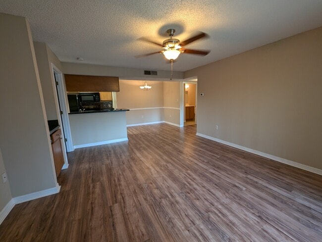 Photo - 221 Lake Brook Cir Unit 208