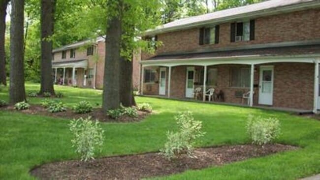 Photo - 465 Brentwood Dr