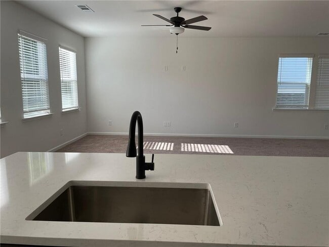 Photo - 31 Pineview Dr