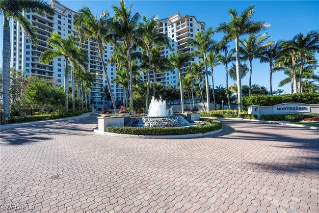 Photo - 7575 Pelican Bay Blvd Condominio Unidad 505