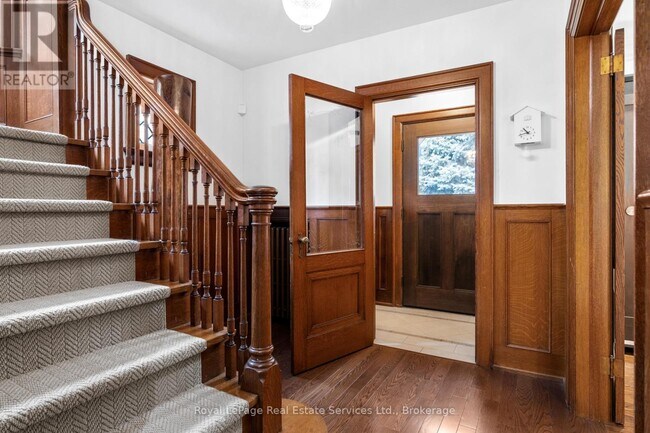 Photo - 28 Thompson Ave