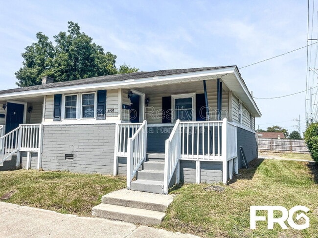 Photo - 600 Howell St Unidad E