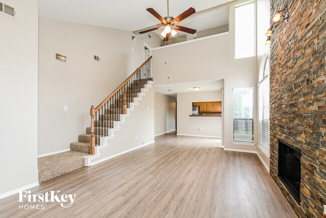 601 Rancho Dr