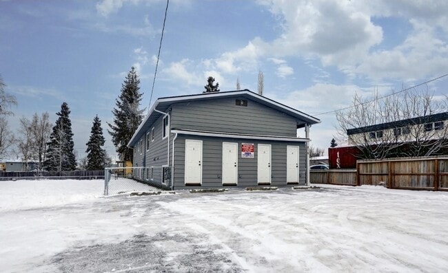 818 E 10th Ave Unit 3