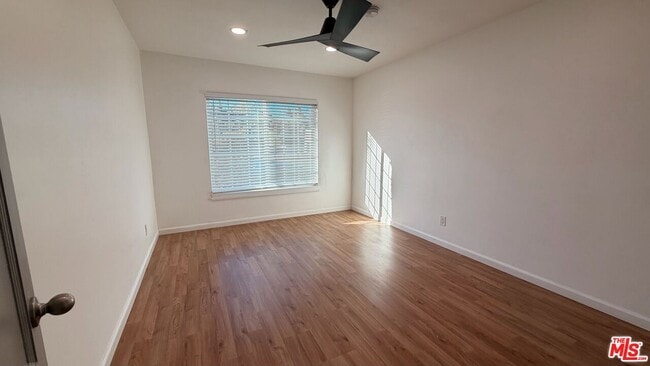 Photo - 202 N Locust St