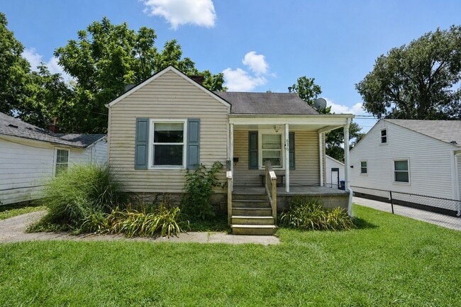 Building Photo - 636 Golfview Dr
