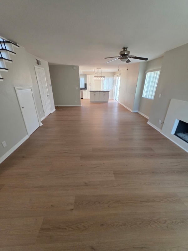 Photo - 8462 Heil Ave