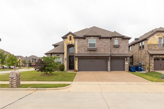 Building Photo - 3312 Blue Jay Ln