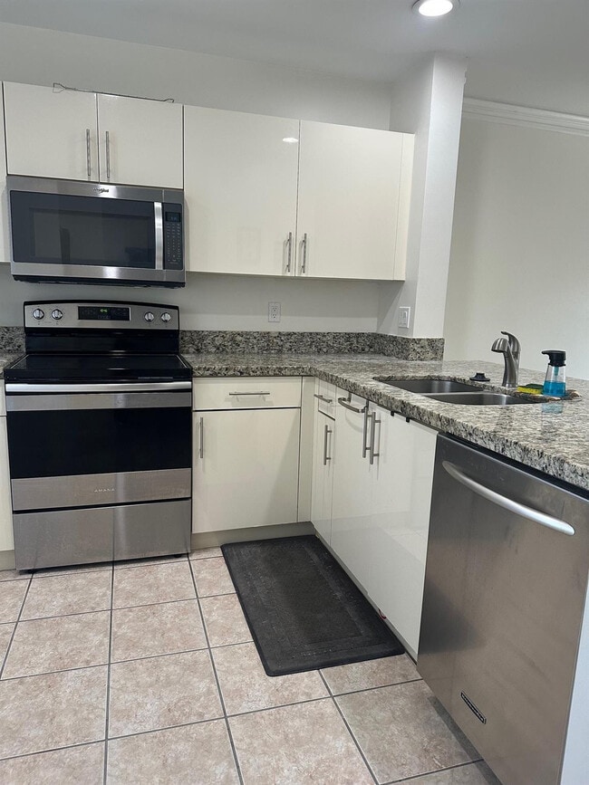 Photo - 20824 NW 3rd Ct