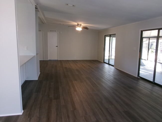 Photo - 4 Gentle Ben Path