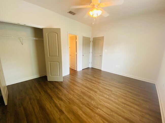 Photo - Baytree Court Unit 14B