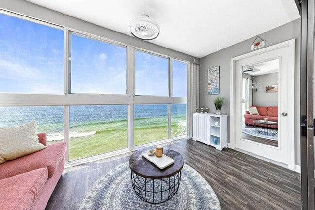 Photo - 1007 W Beach Blvd Unidad ID1266242P