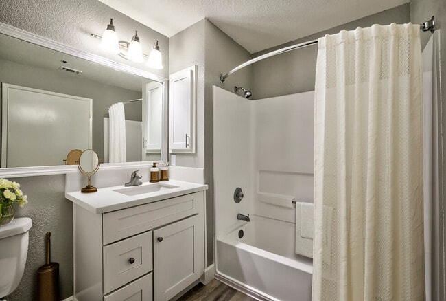 Photo - The Brookside Apartments