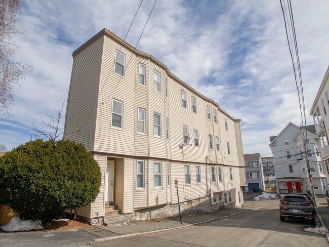 Photo - 80-82 Gershom Ave