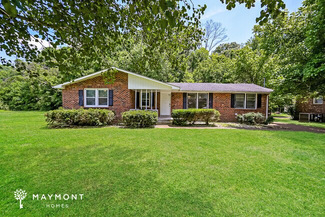 Photo - 629 Brook Dr