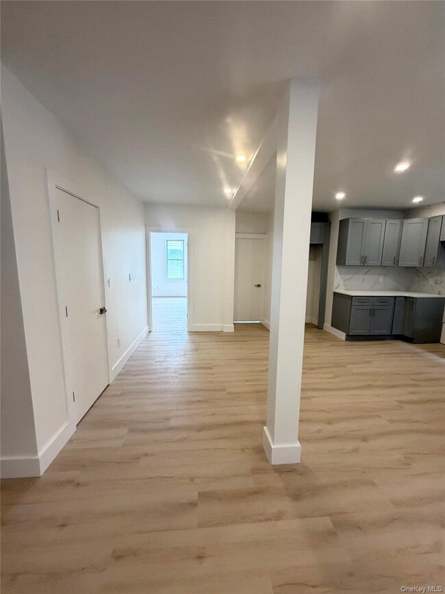 Photo - 3105 Roberts Ave
