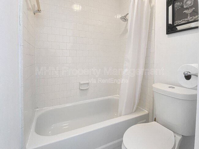 Photo - 9609 Woodland Hills