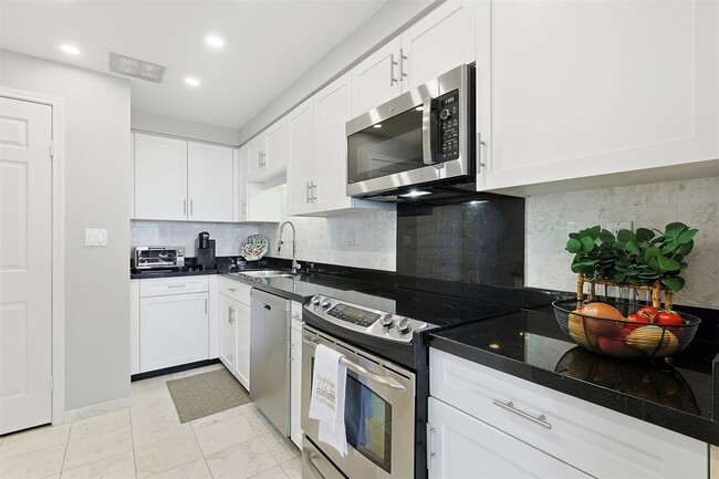 Photo - 2001 Holcombe Blvd Unit 1106