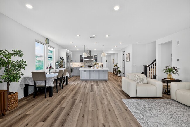 17418 Abbey Rd