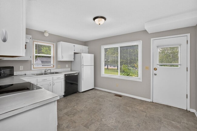 Photo - 3439 SE 20th St Unit 3439 SE 20th Street