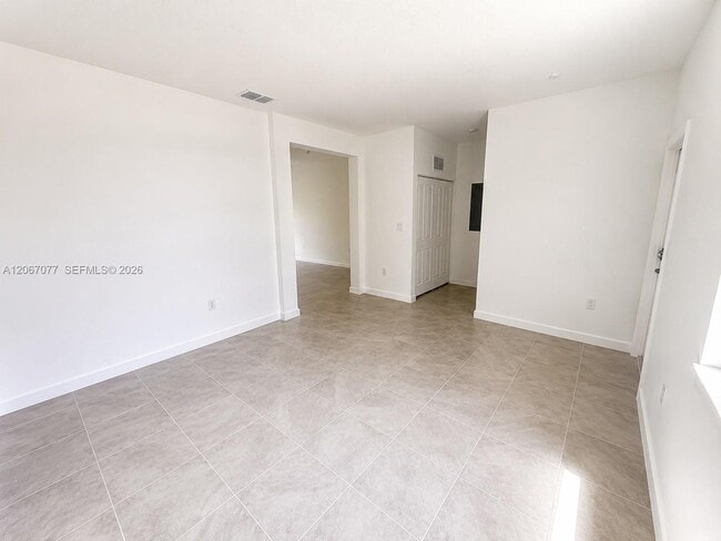 Photo - 2608 SE 25th Ct