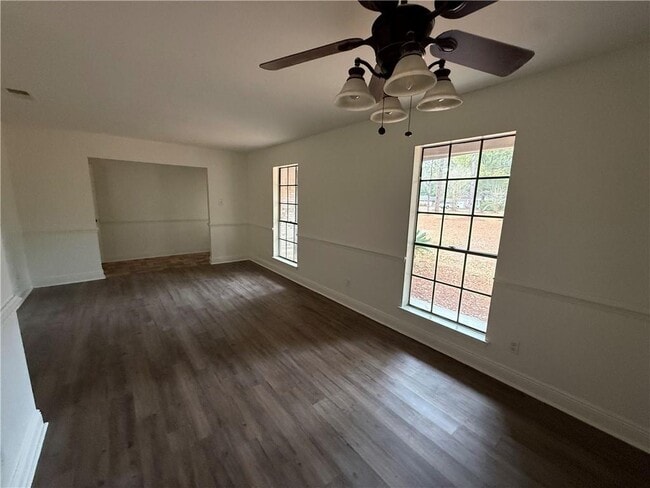 Photo - 2333 Burgett Rd