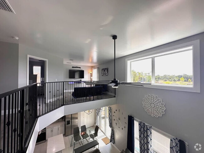 Building Photo - 321 Cabello Dr Rental