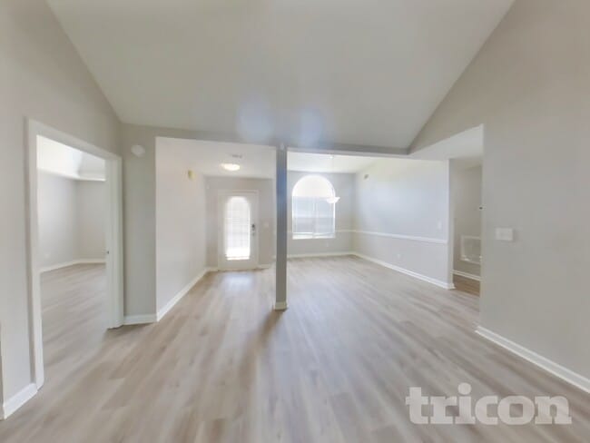 Photo - 1128 Misty Meadows Crossing