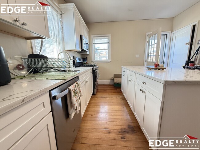 Photo - 37 Atkins St