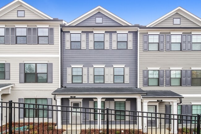 Photo - 759 Calvin Pk Dr